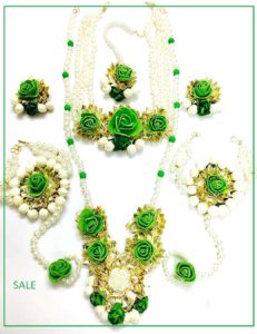 flower jewellery for mehndi